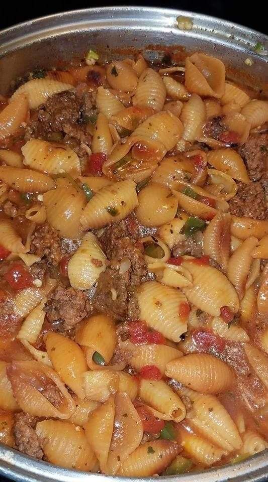 Pasta shell with ground beef