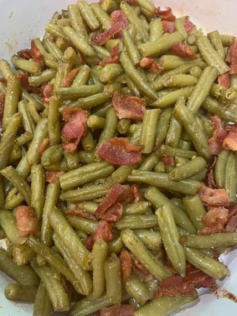 SMOTHERED GREEN BEANS