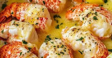 BUTTER-POACHED LOBSTER